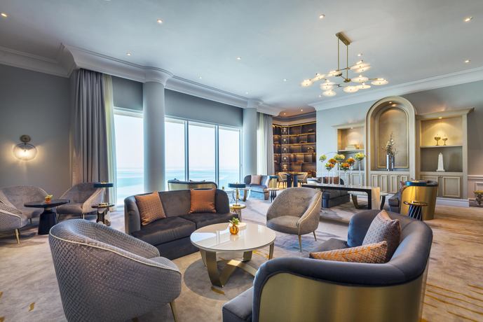 The Ritz-Carlton Doha - Restaurants/Cafes
