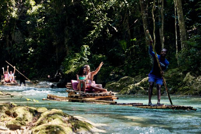 Sandals Dunn's River - Excursies