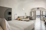 Honeymoon Suite Jacuzzi
