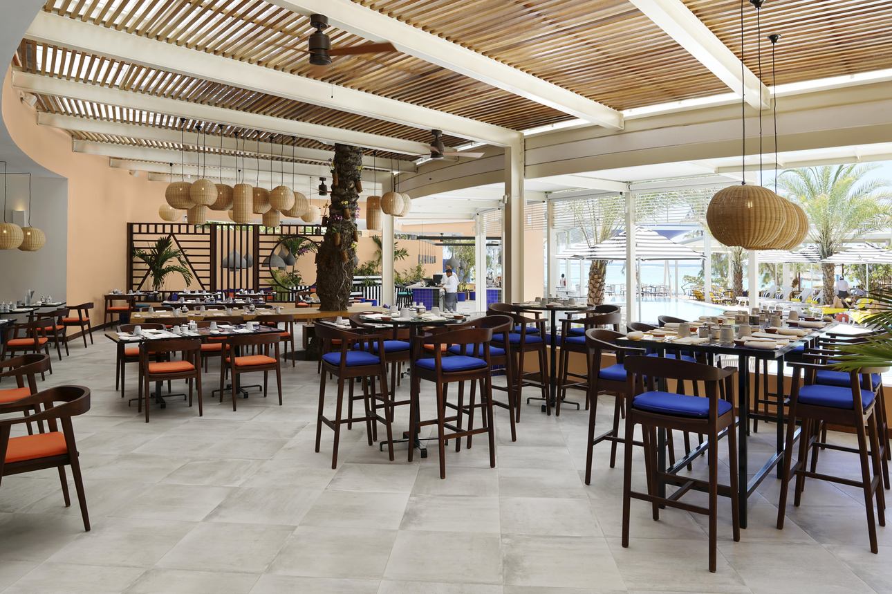 Restaurants/Cafes