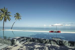 Four Seasons Resort at Desroches Island - Zwembad