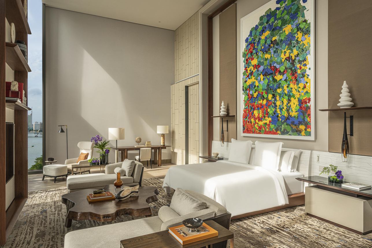 Four Seasons Bangkok - 3-bedroom Riverfront Penthouse