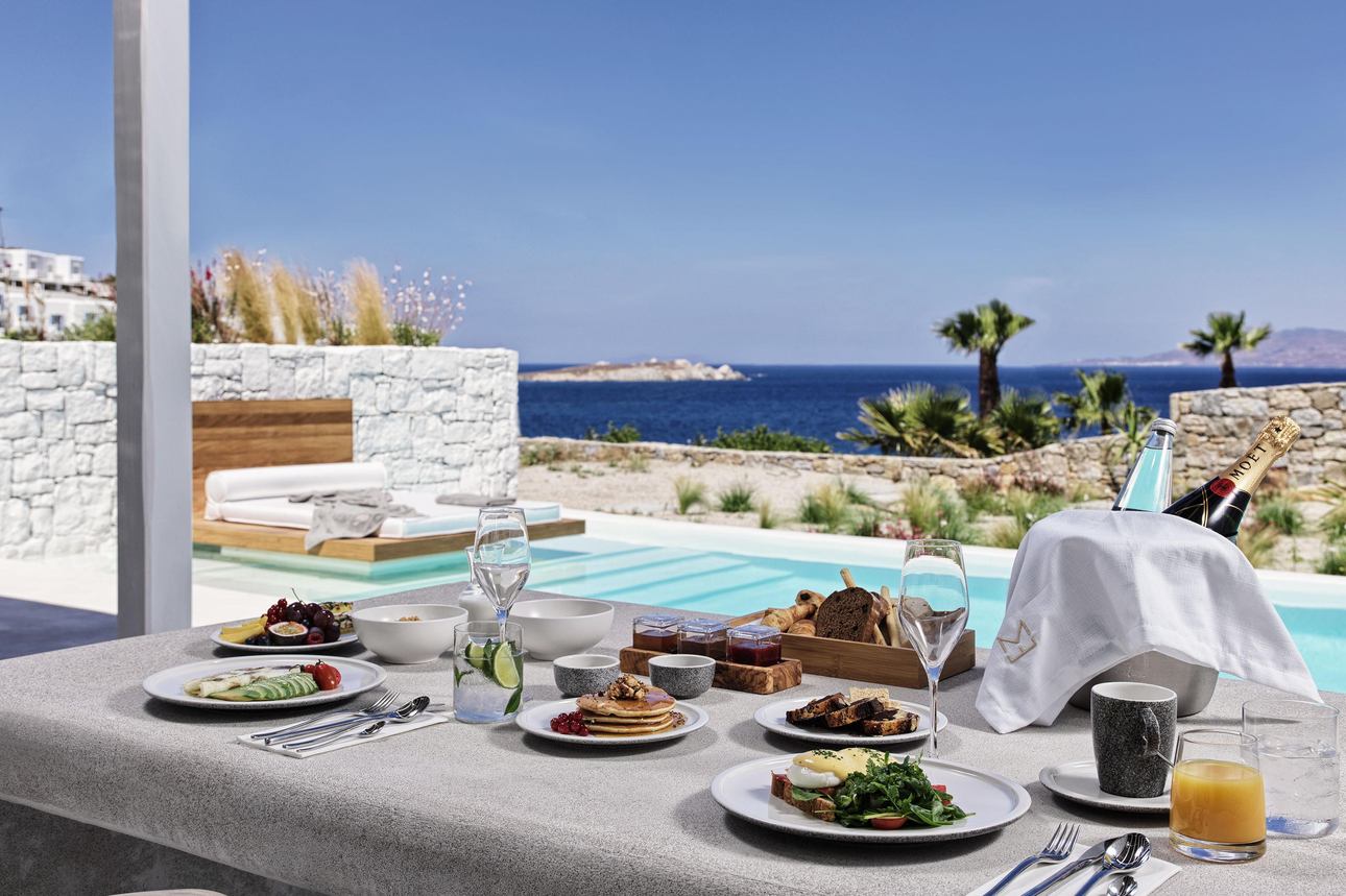 Restaurants/Cafes