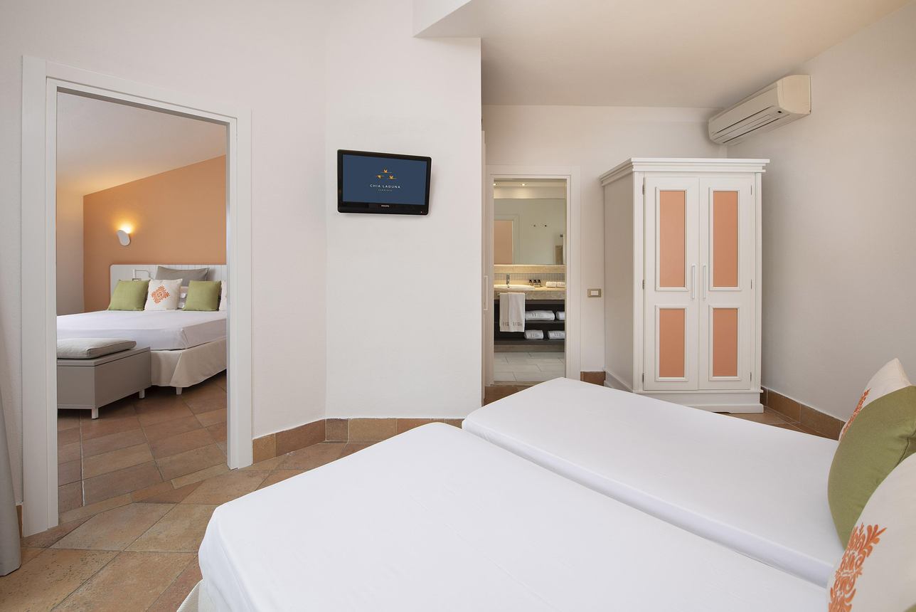 Chia Laguna Hotel Village - Classic Family Cottage 