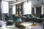Restaurants/Cafes