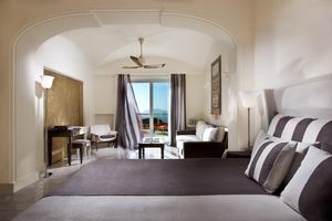 Capri Palace Jumeirah - Junior Suite Tuinzicht