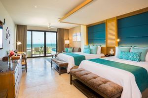 Dreams Playa Mujeres Golf & Spa Resort - Preferred Club Family Suite Zeezicht