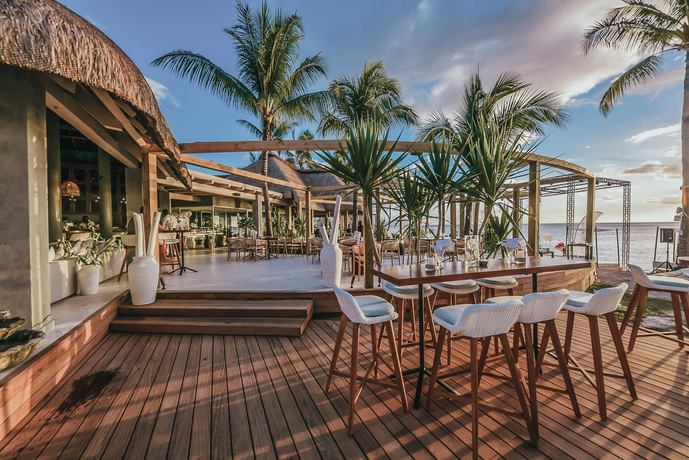 Sugar Beach - Restaurants/Cafes