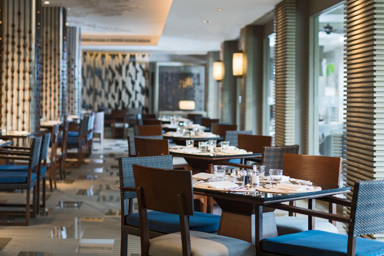 Restaurants/Cafes
