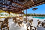 Restaurants/Cafes