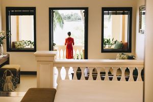 Premier River View Suite