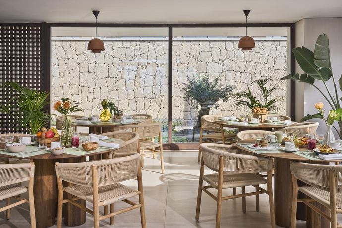 Royal Hideaway Corales Villas - Restaurants/Cafes