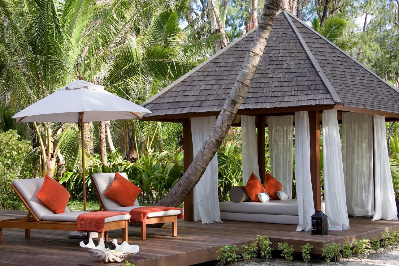 Beach Front Spa Cottage