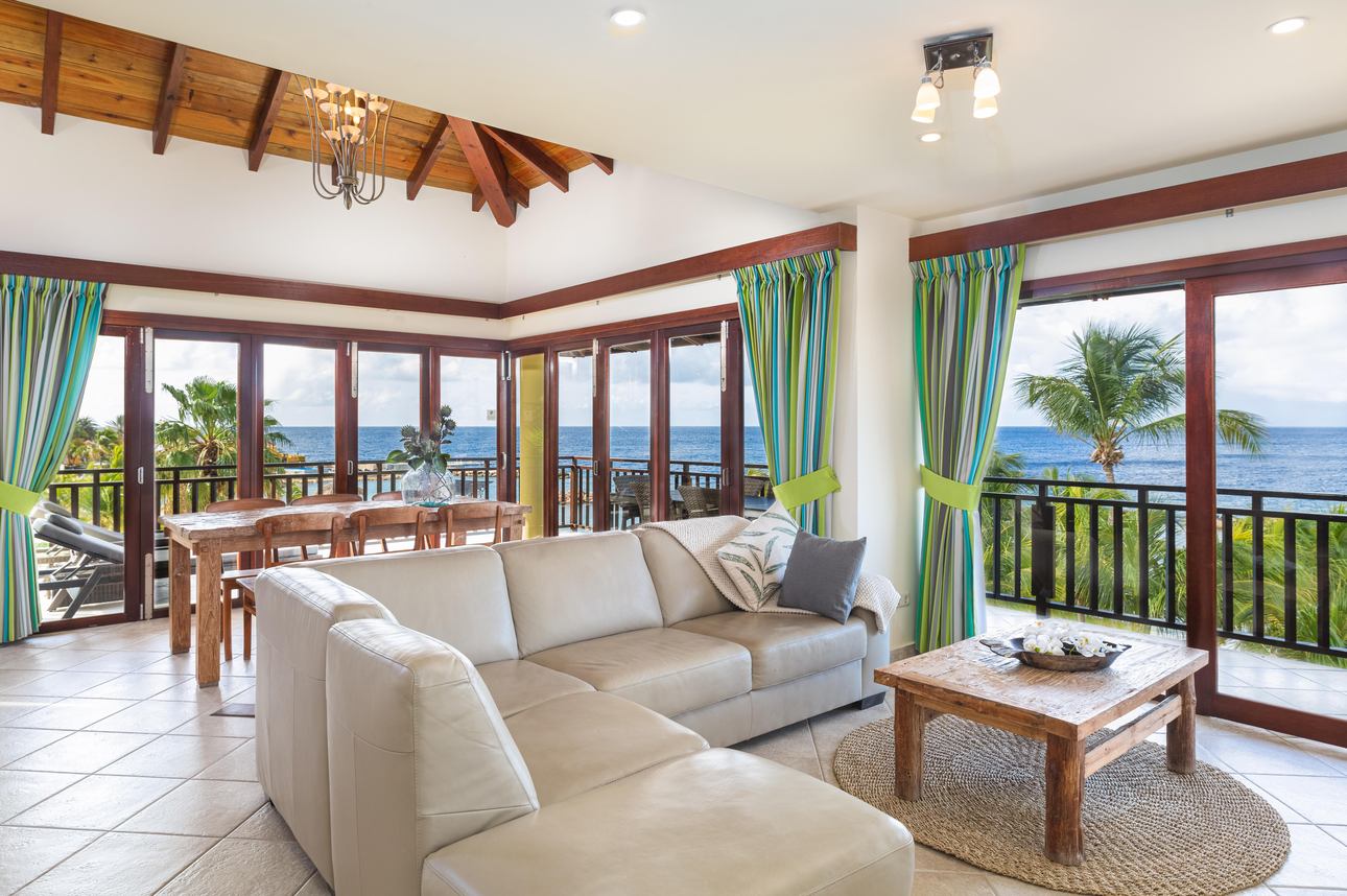LionsDive Beach Resort - Penthouse Suite