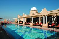 Shangri-La Hotel Qaryat Al Beri - Zwembad