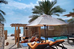 Spa Pool Villa Beach Front