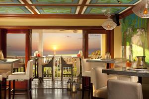 Ocean Key Resort & Spa - Restaurants/Cafes