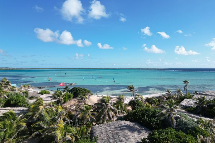 Sorobon Luxury Beach Resort - Uitzicht