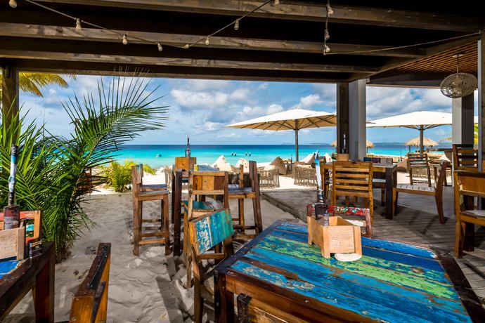 Delfins Beach Resort - Restaurants/Cafes