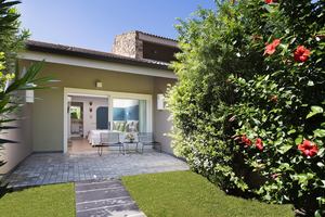 Chia Laguna Hotel Village - Family Pool Cottage 