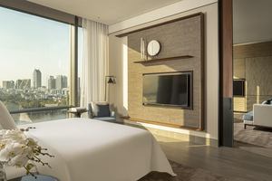 Four Seasons Bangkok - 2-bedroom Deluxe Suite