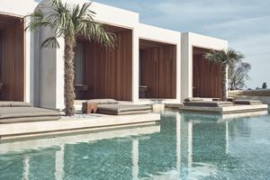 Superior Water Suite Zwembadzicht