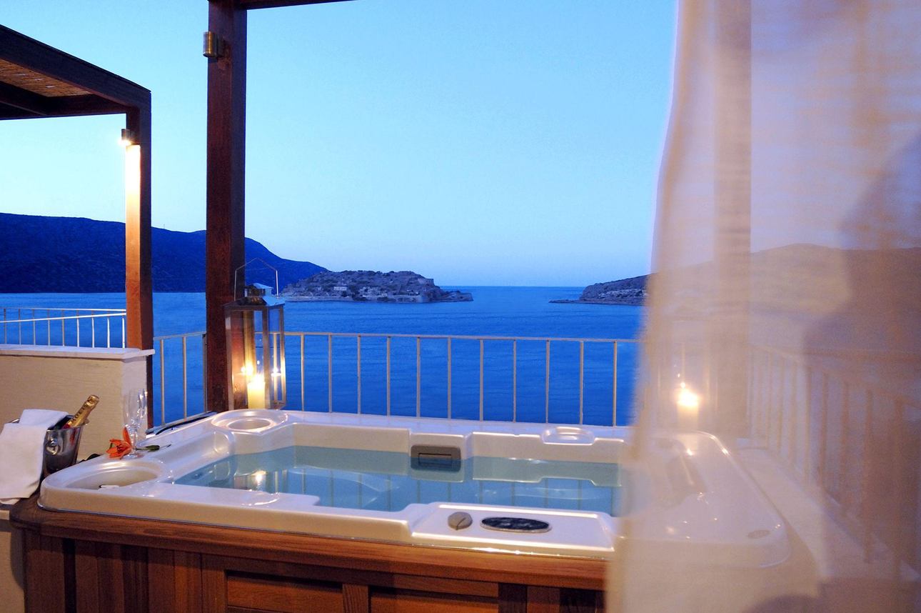 Domes of Elounda, Autograph Collection - Garden View Premium 1-bedroom Suite with outdoor jacuzzi