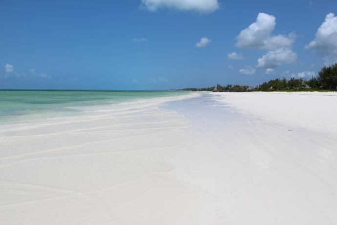 White Sand Luxury Villas - Strand