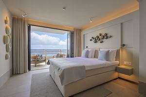 Art Hotel Curacao - Oceanfront Room