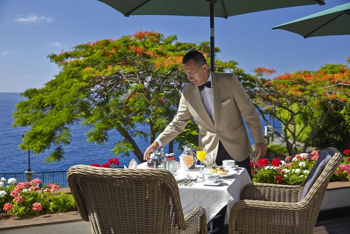 The Cliff Bay - Ambiance