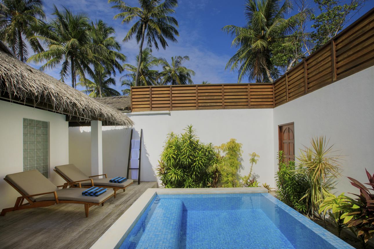 Velassaru Maldives - Deluxe Villa Pool