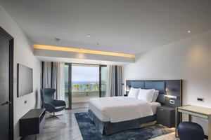 Parklane, a Luxury Collection Resort & Spa - Lifestyle Sea View Suite Plungepool