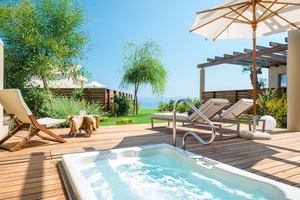 Domes Miramare, a Luxury Collection Resort - Pavilion Retreat zeezicht met jacuzzi