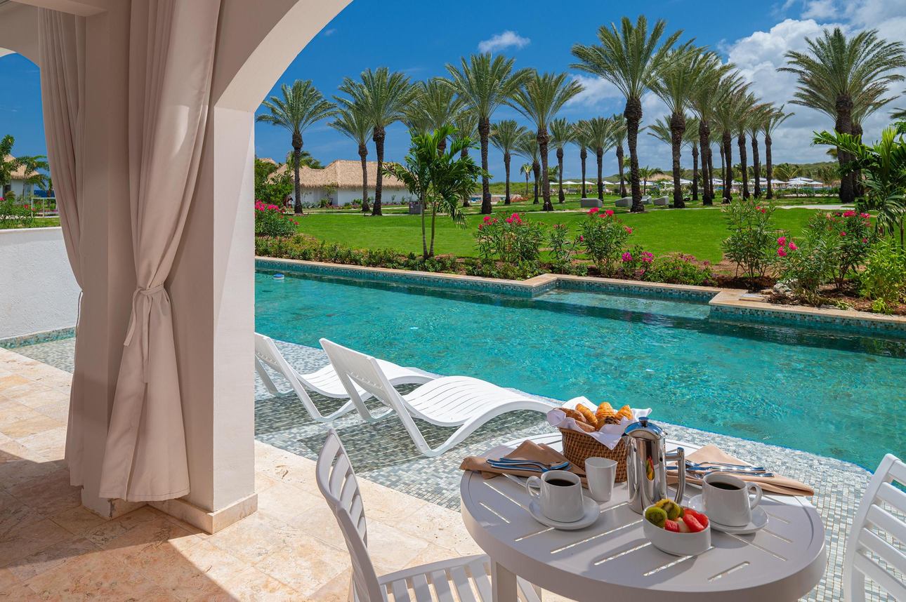 Sandals Royal Curacao - Carisia One-Bedroom Swim-up Butler Suite w/ Patio Tranquility Soaking Tub