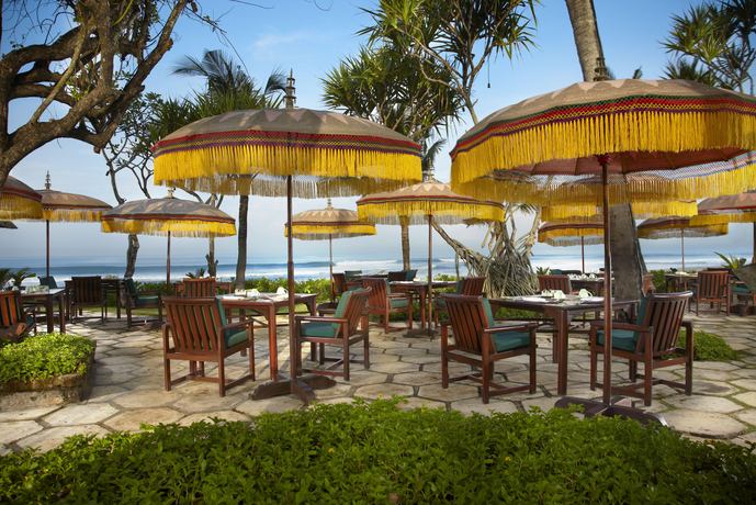 The Oberoi Beach Resort - Restaurants/Cafes