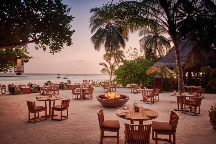 Constance Halaveli Maldives - Restaurants/Cafes