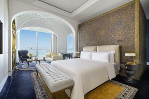 Raffles Doha - Gulf Suite