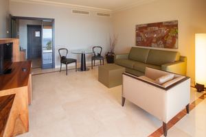 Senior Suite