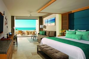 Dreams Playa Mujeres Golf & Spa Resort - Preferred Club Junior Suite Zeezicht