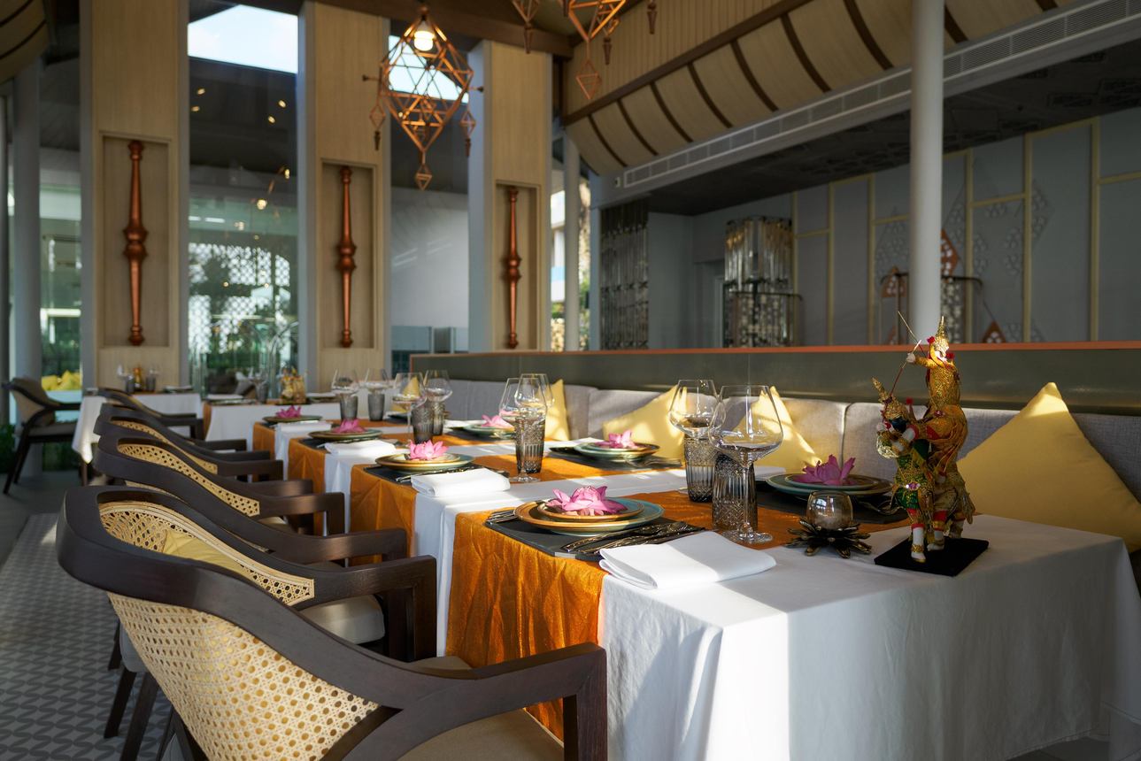 Restaurants/Cafes