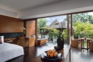 Anantara Chiang Mai Resort - Kasara Suite Tuinzicht