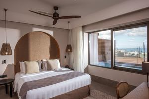 Paralos Venus Suites - 1-bedroom Suite with private pool