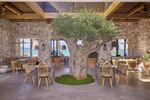 Restaurants/Cafes