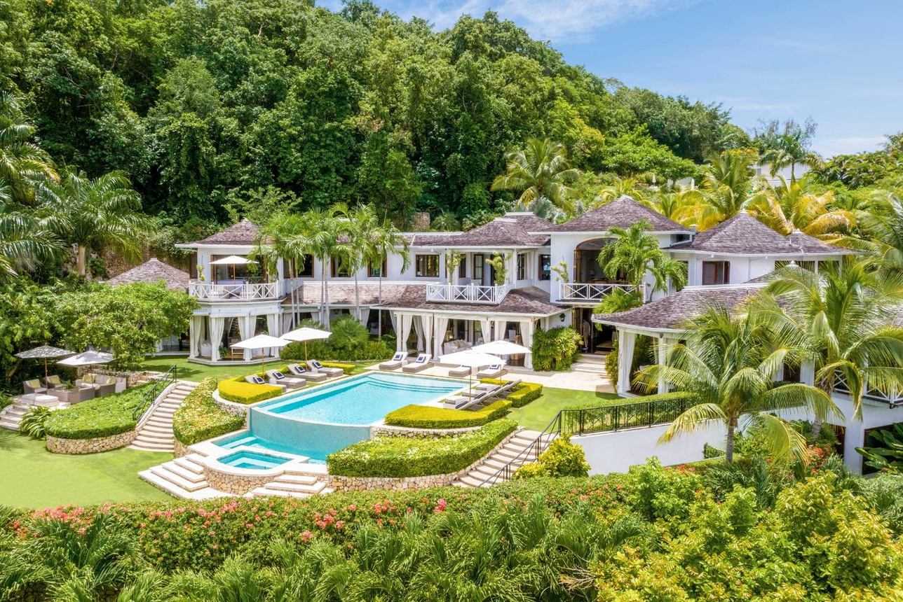 Round Hill Hotel & Villas - 