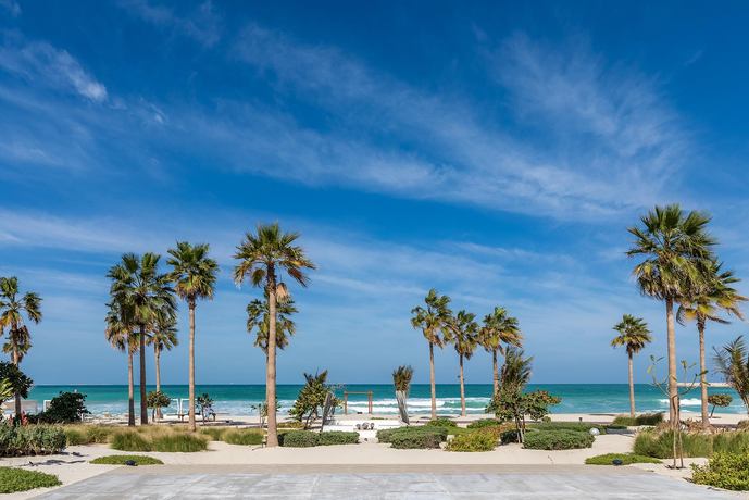 Nikki Beach Resort & Spa Dubai - Strand