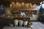 Restaurants/Cafes