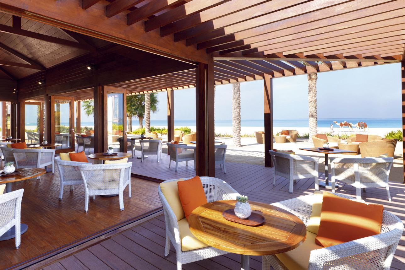 Restaurants/Cafes