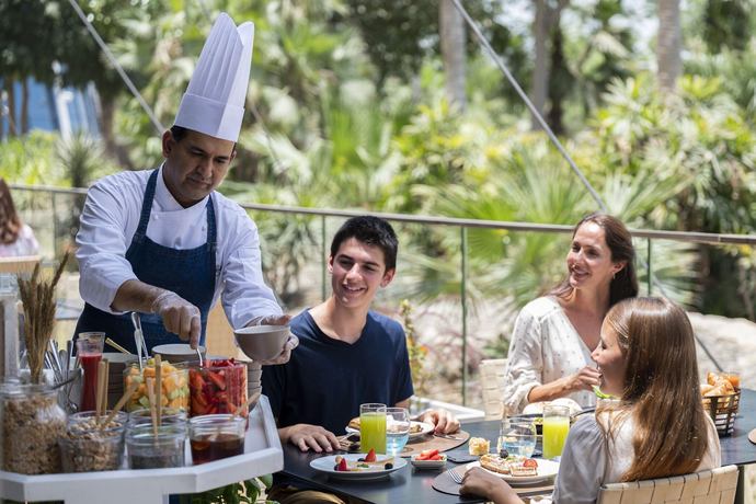 Jumeirah Beach Hotel - Restaurants/Cafes