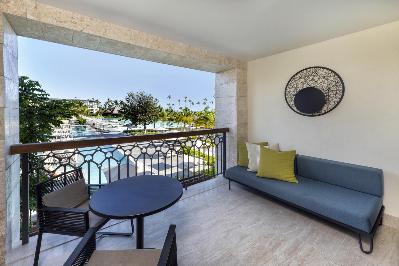 Lopesan Costa Bavaro Resort, Spa & Casino - Junior Suite Pool