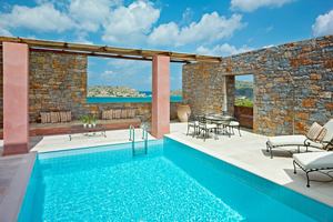 Grand Villa